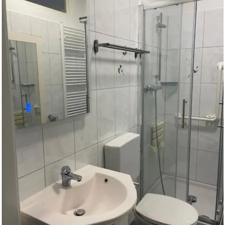 Apartament In 2 Rebuli For 4 People *
