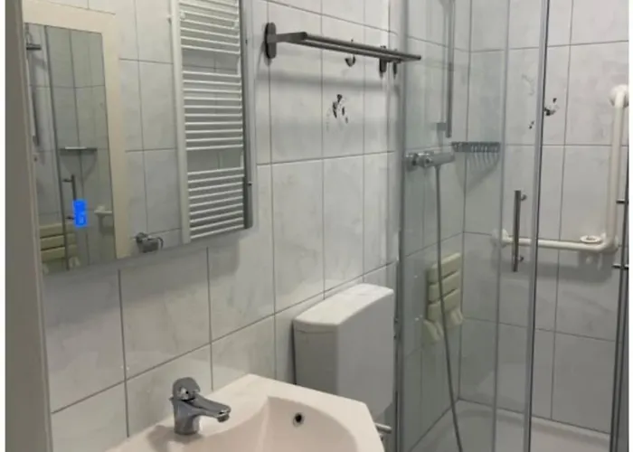 Apartament In 2 Rebuli For 4 People *